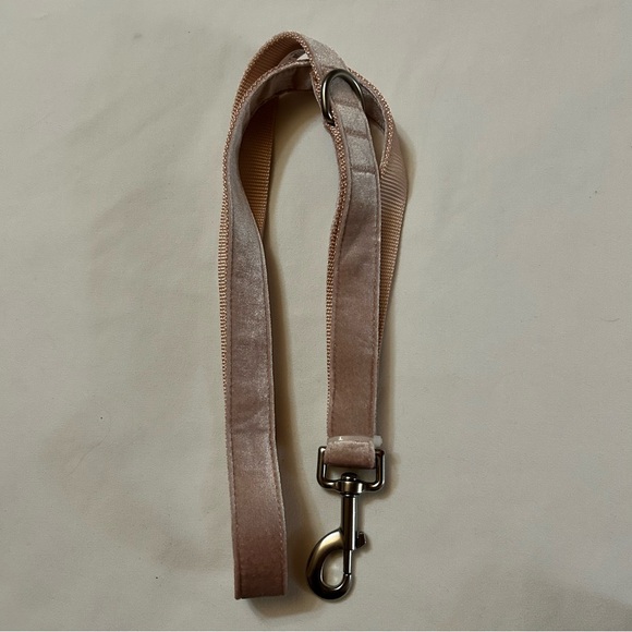 Other - 4 ft Velvet Pink Dog Leash